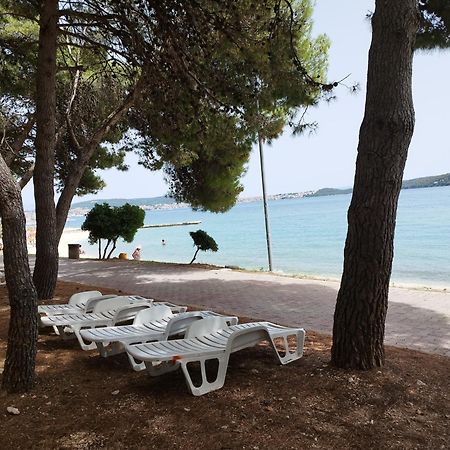 Domenico - 50 M From The Sea Donji Seget Exterior foto