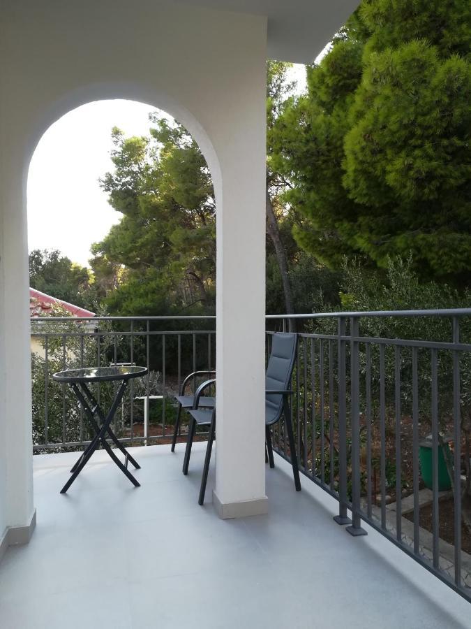 Domenico - 50 M From The Sea Donji Seget Exterior foto