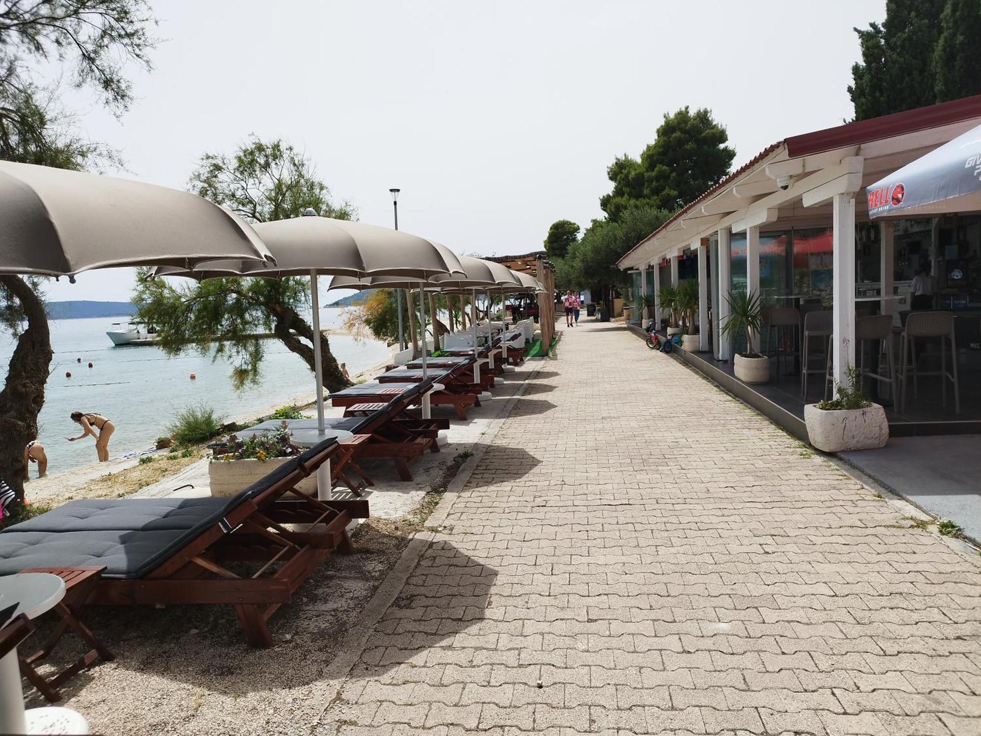 Domenico - 50 M From The Sea Donji Seget Exterior foto